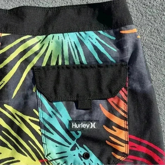 HURLEY Tropical Surf Board shorts/ Swim Trunks - Size 30 - Picture 5 of 9